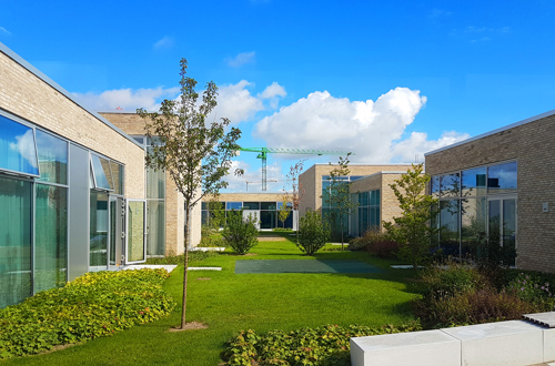 Psykiatrisygehus Slagelses store gårdhave