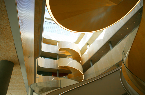 Den arkitektoniske atrium på Psykiatrisygehus Slagelse